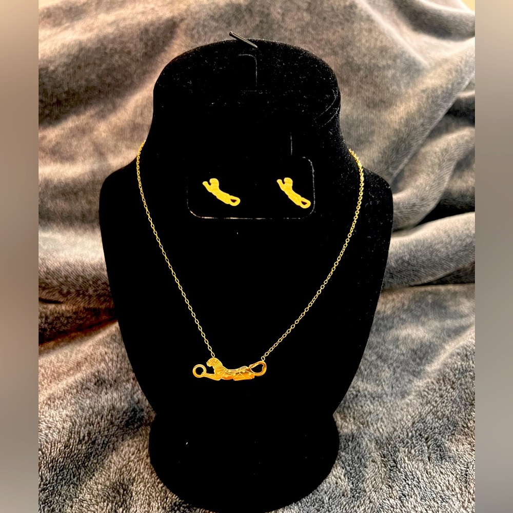 Real 10k fashion jewelry non tarnished Panther style